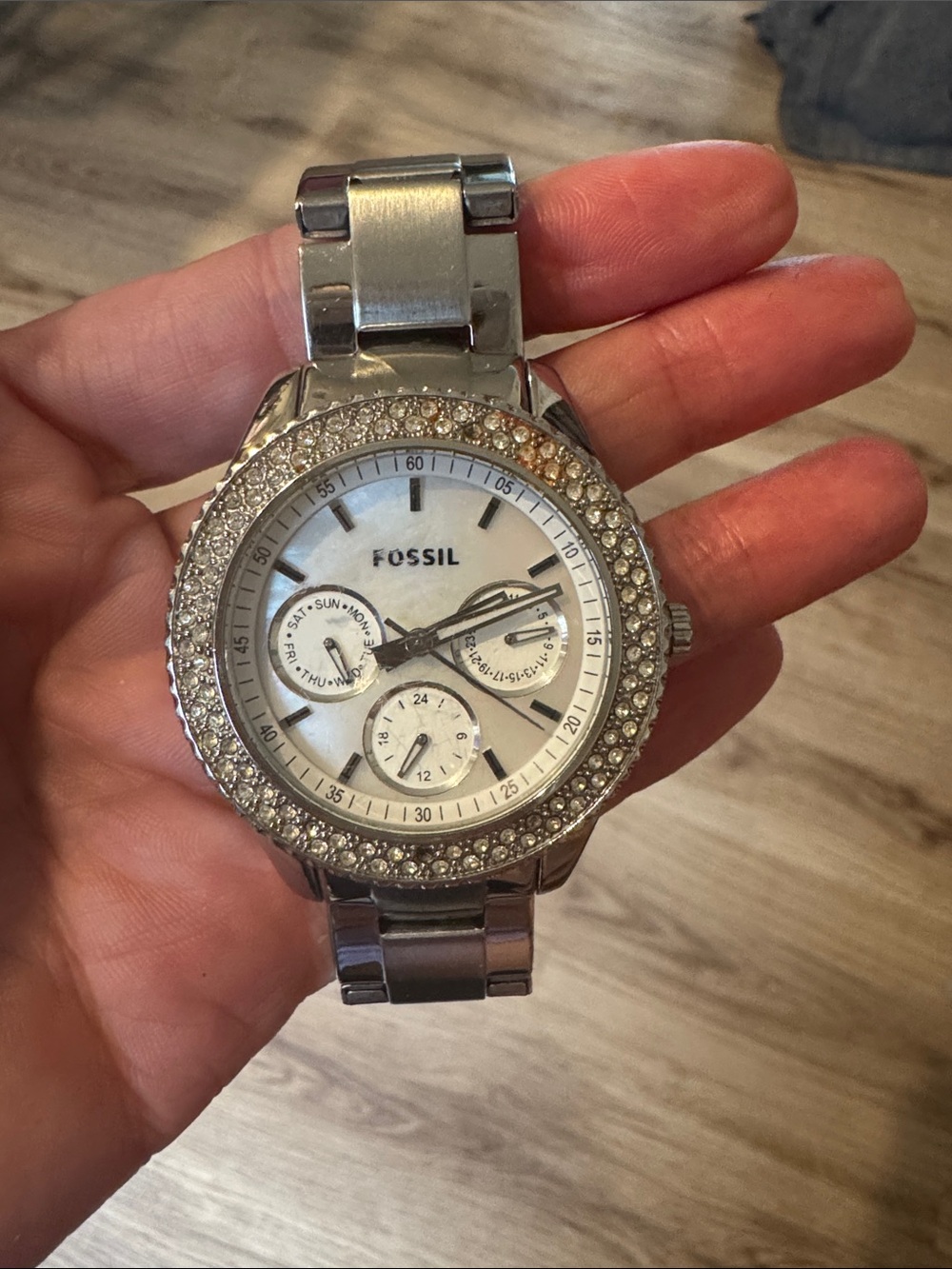 Wristwatch - bracelet silver